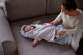 Motherhood, Classics Niebieski, otulacz samochodowy ze zintegrowanym kocykiem
