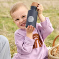Lassig, Little Gang Smilebidon ze stali nierdzewnej z ustnikiem i uchwytem, 500 ml, navy