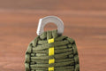 Survivalowy granat, zielony
