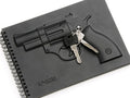 Militarny notes, pistolet