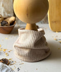 Czapka dziecięca, wiązana, sweterkowa, beżowa, Iltom