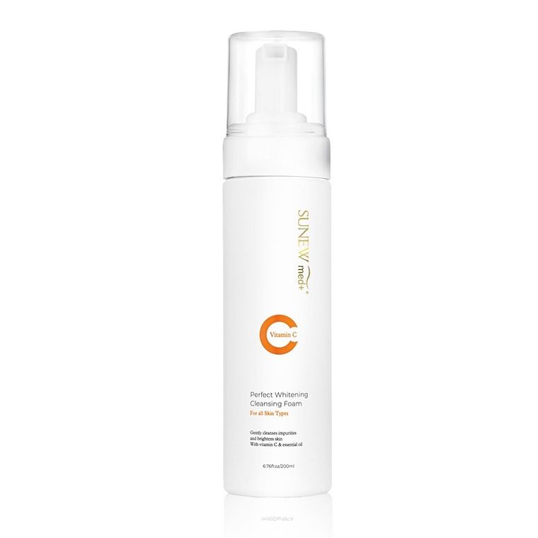 SunewMed+, Perfect Whitening Cleansing Foam, aktywna pianka do mycia twarzy i oczu, 200 ml