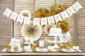 PartyDeco, serwetki papierowe na walentynki lub wesele, z napisem All you Need is Love, biały, 33x33 cm, 20 szt.